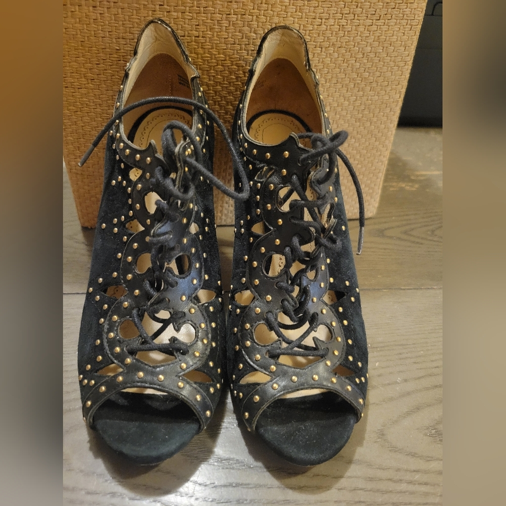 Elegant Black Peep-Toe Lace-Up Heels. Closet Clearence